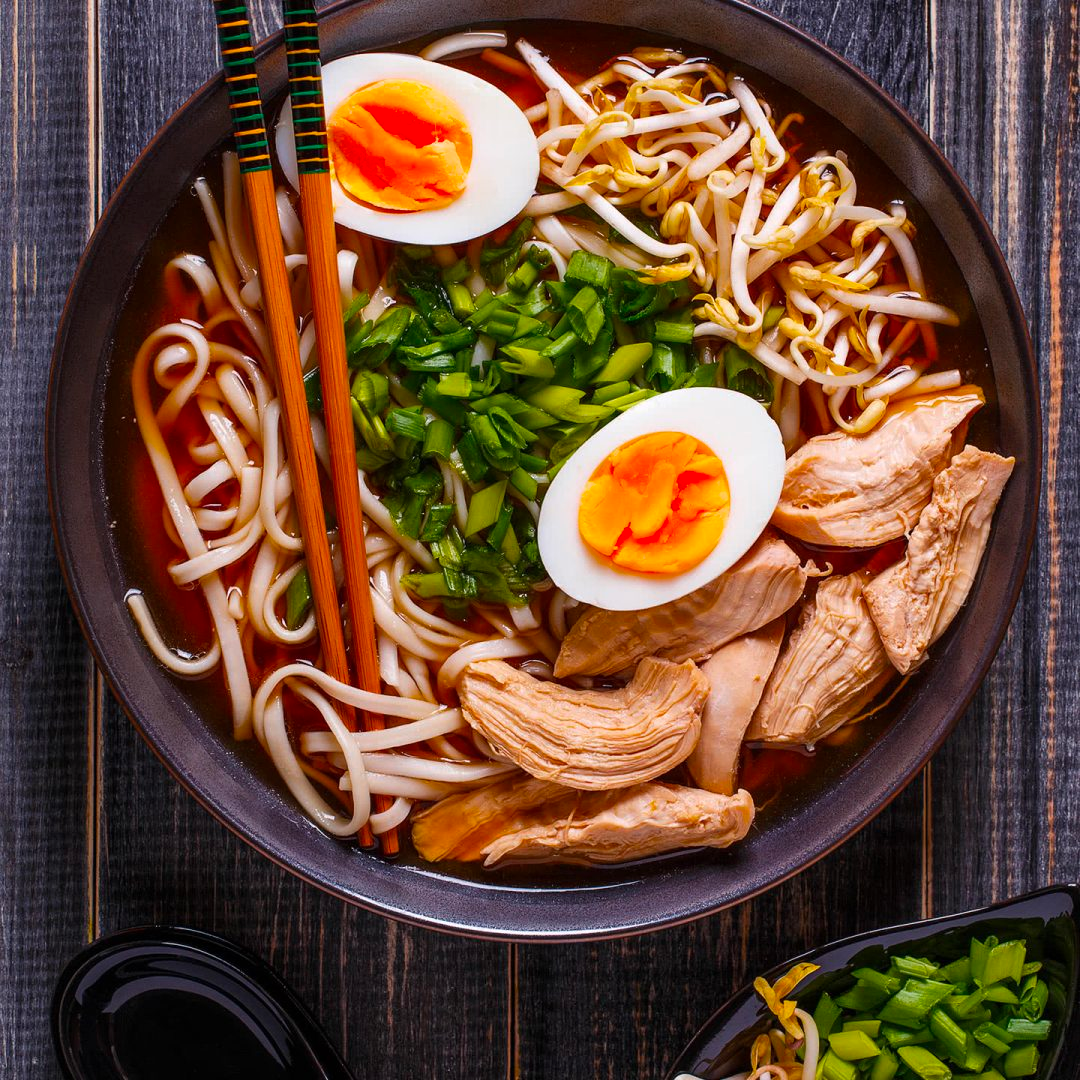 6 Simple Steps to Cook Some Delicious Ramen in The Microwave
